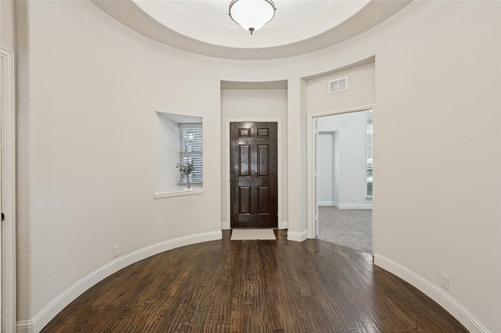 8304 Spitfire Trail