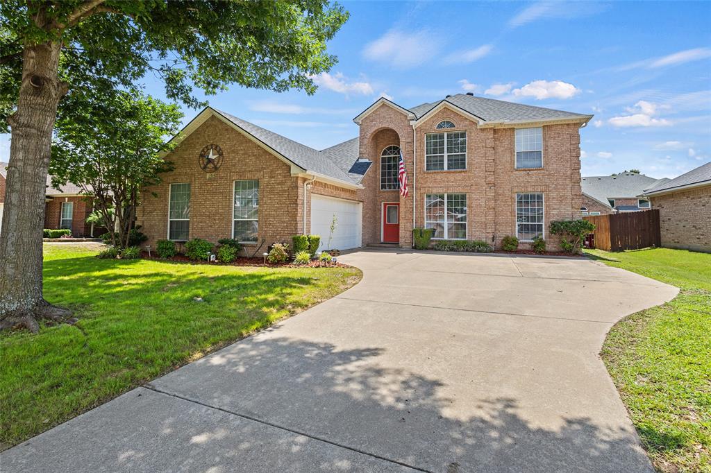 2715 Forest Lake Drive