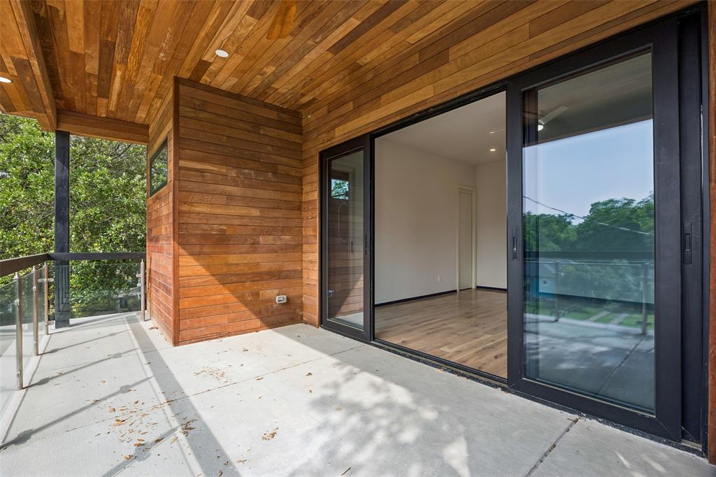 LAKELAND TERRACE - Residential