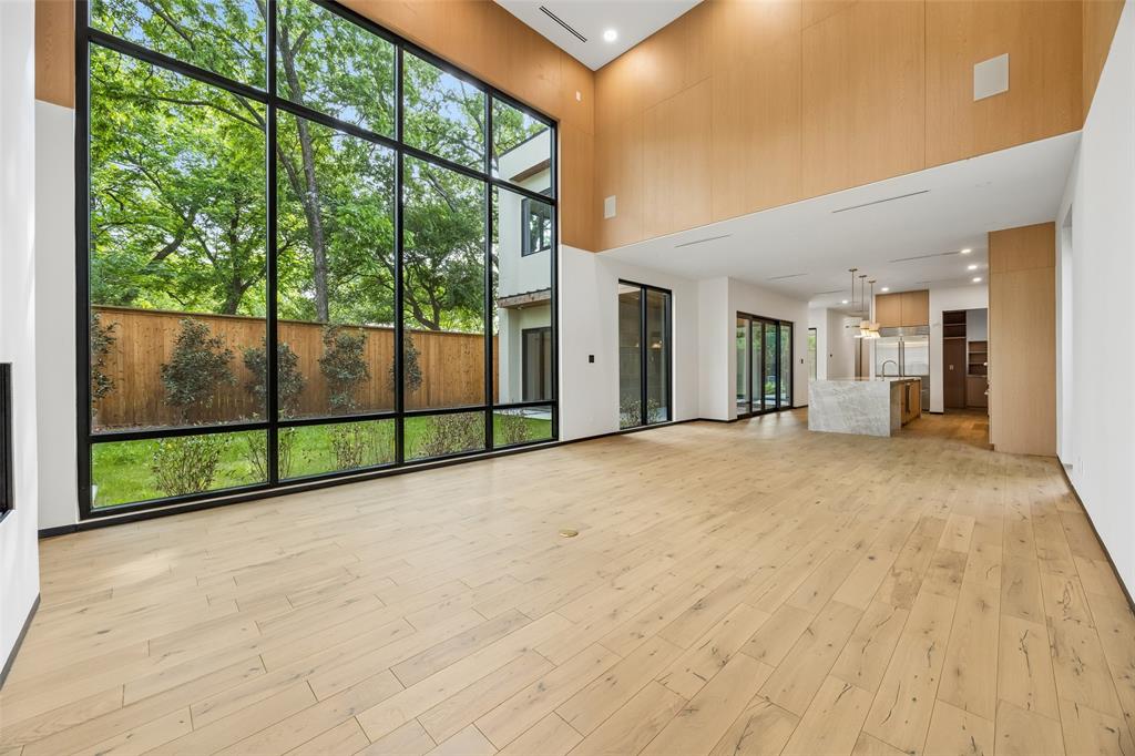 LAKELAND TERRACE - Residential