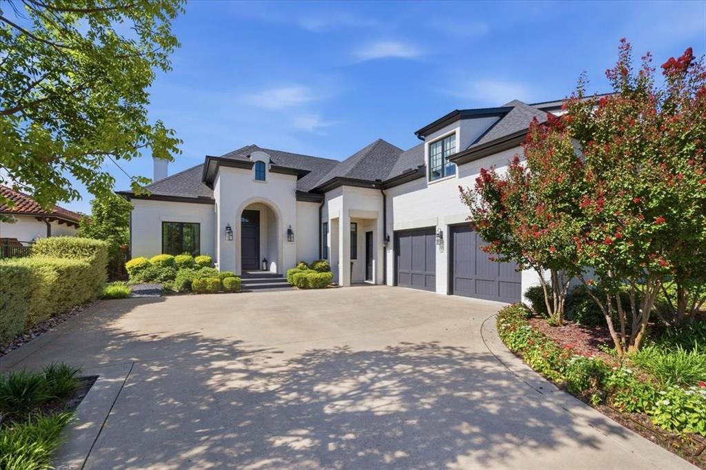 5417 Huntly Drive
