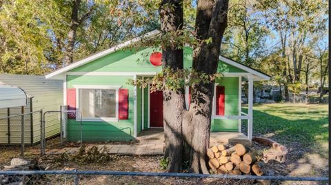 A home in Wills Point