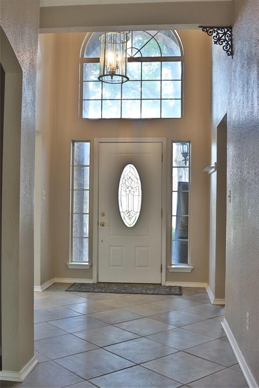 5106 Feather Crest