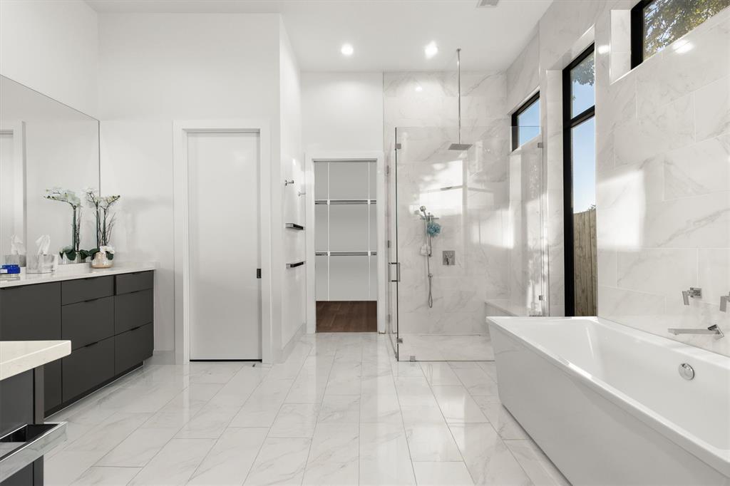 Hilltop Homes Rev - Residential Lease