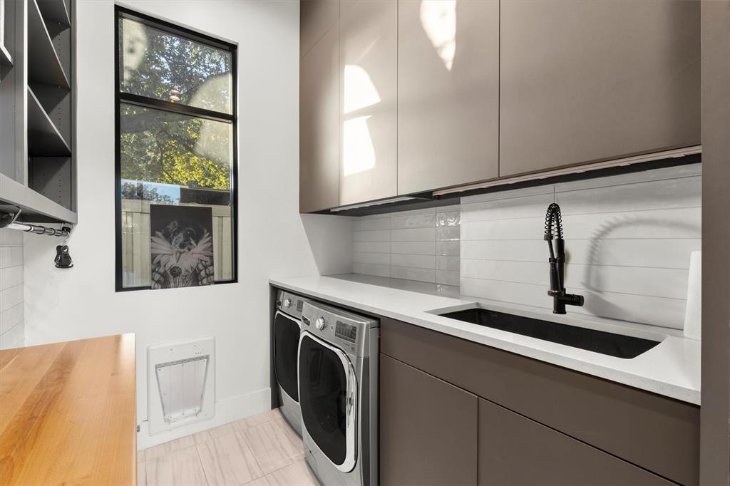 Hilltop Homes Rev - Residential Lease