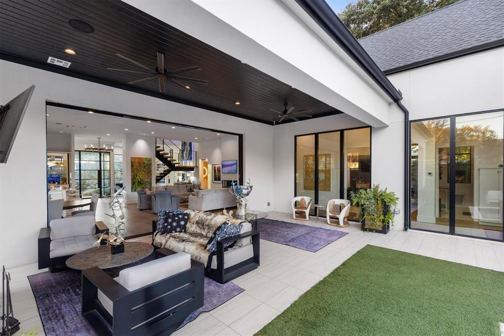 Hilltop Homes Rev - Residential Lease