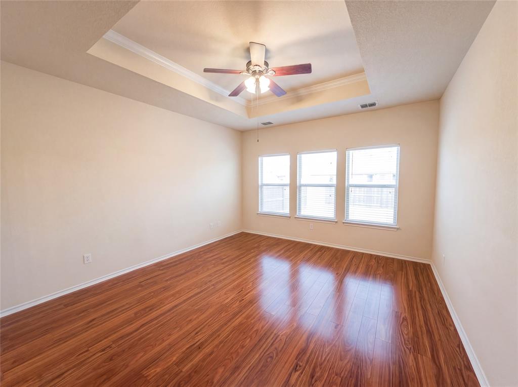 9816 Mullins Crossing Drive