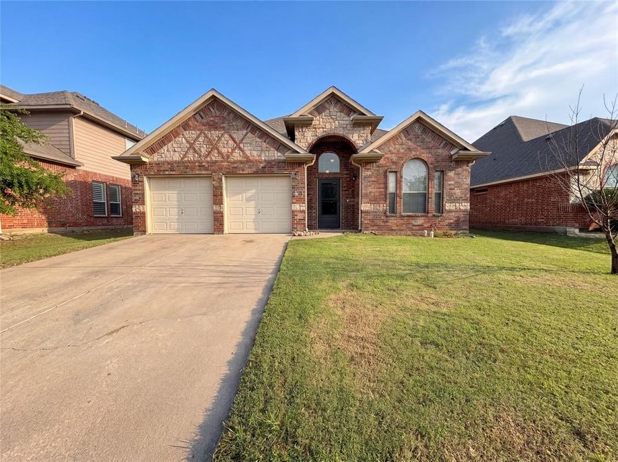 Come see 9816 Mullins Crossing Dr, arranged for everyday practicality with a comfortable layout. The living area includes a fireplace, and the kitchen features an accent backsplash. The primary bedroom contains a walk in closet, while its attached bathroom provides double sinks and a separate tub and shower. The exterior has a patio and a fenced in backyard. This residence blends comfort and thoughtful design for daily living. Home comes with a 100-Day Home Warranty and a 7-Day Home Test Drive to move in 7 days early for free