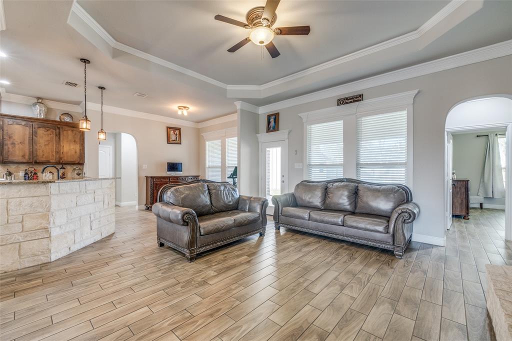 2325 Brookdale Drive
