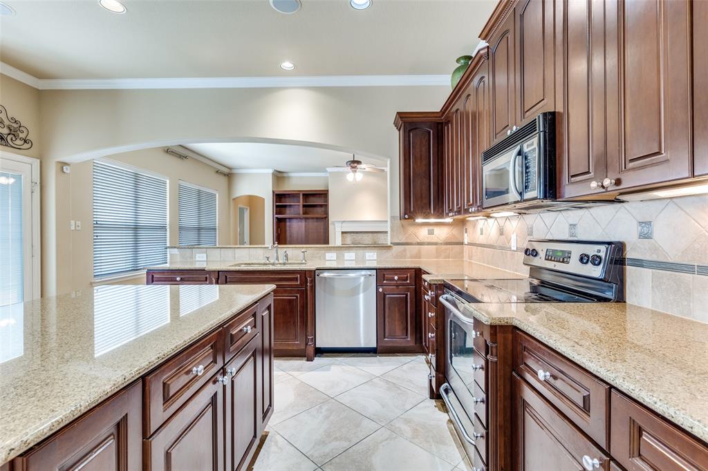 LAGO VISTA AT BONDS RANCH - Residential