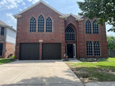 Photo of 7828 Teal Drive, Fort Worth, TX 76137 (MLS # 21257906)
