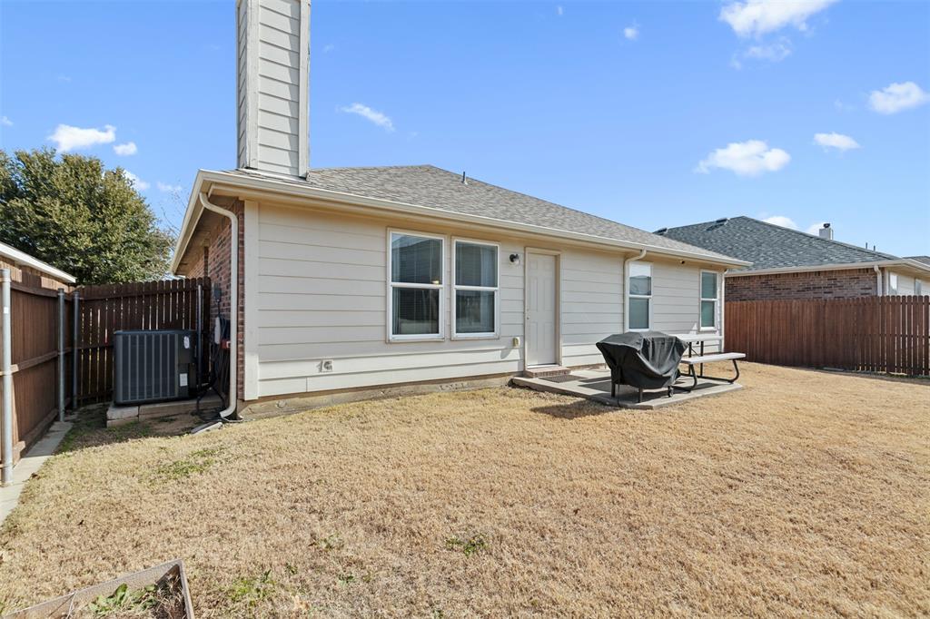 Fort Worth, Texas 76244, United States, 3 Bedrooms Bedrooms, ,2 BathroomsBathrooms,Residential,Pending,12951