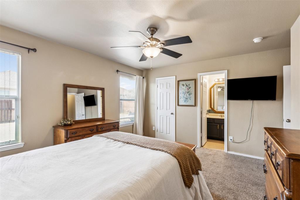 Fort Worth, Texas 76244, United States, 3 Bedrooms Bedrooms, ,2 BathroomsBathrooms,Residential,Pending,12951