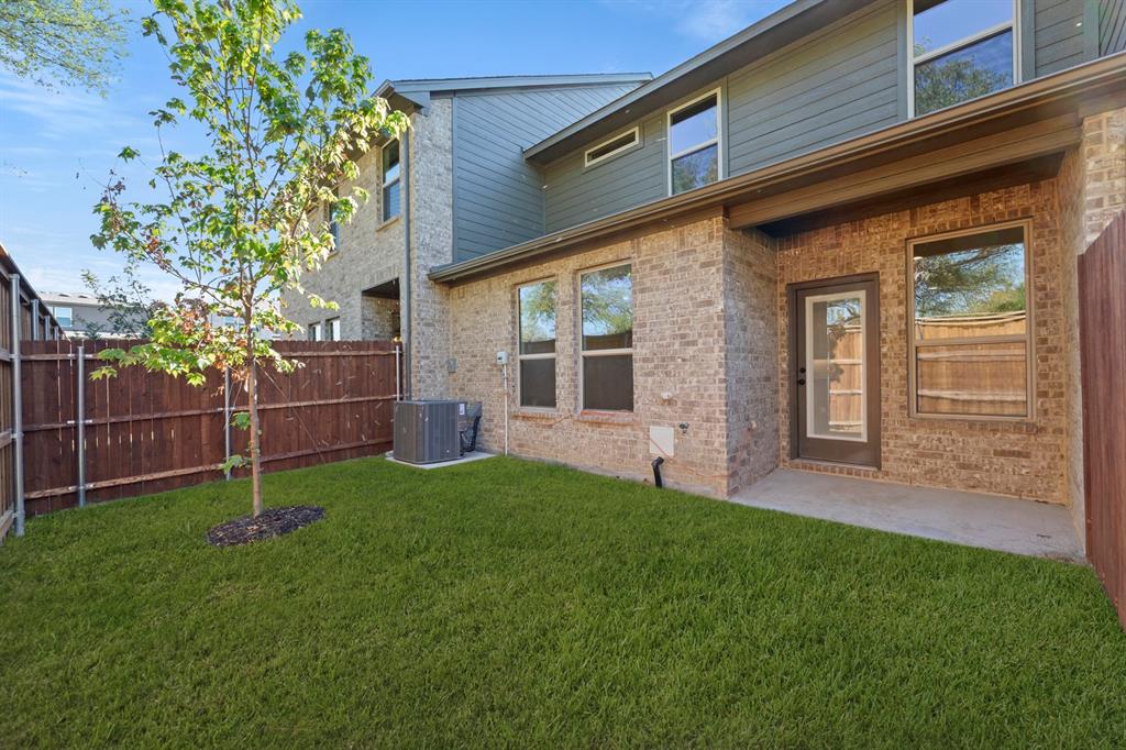 Sereno Oaks at Buckner Terrace - Residential