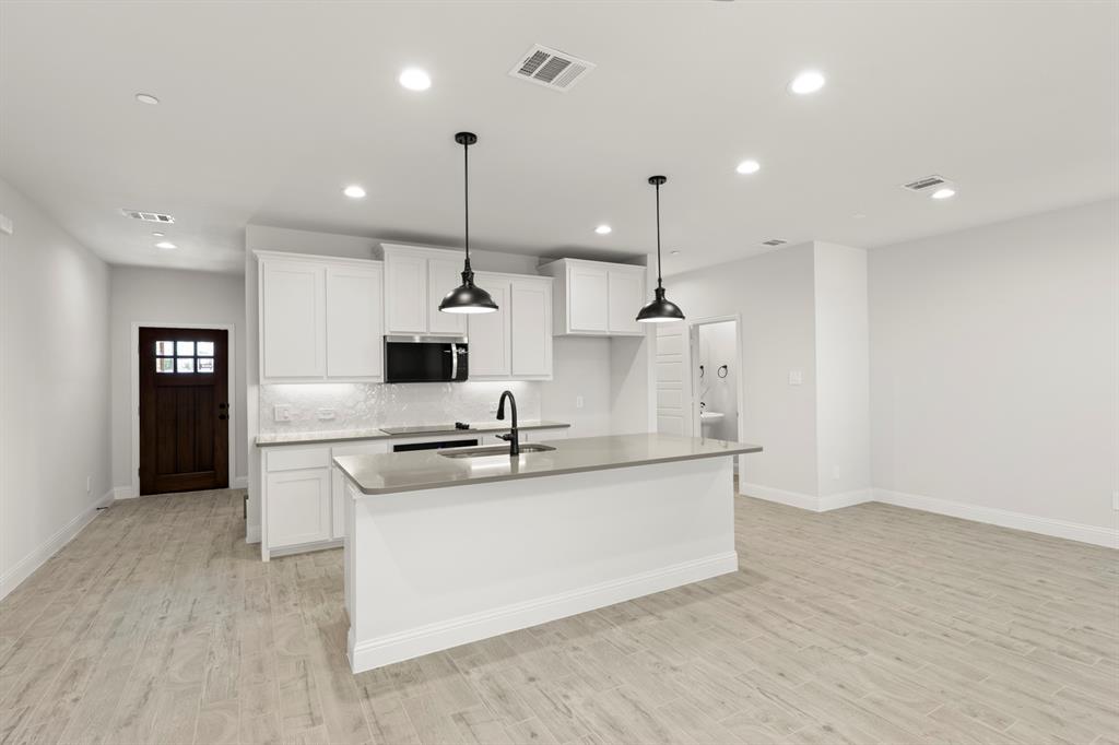 Sereno Oaks at Buckner Terrace - Residential