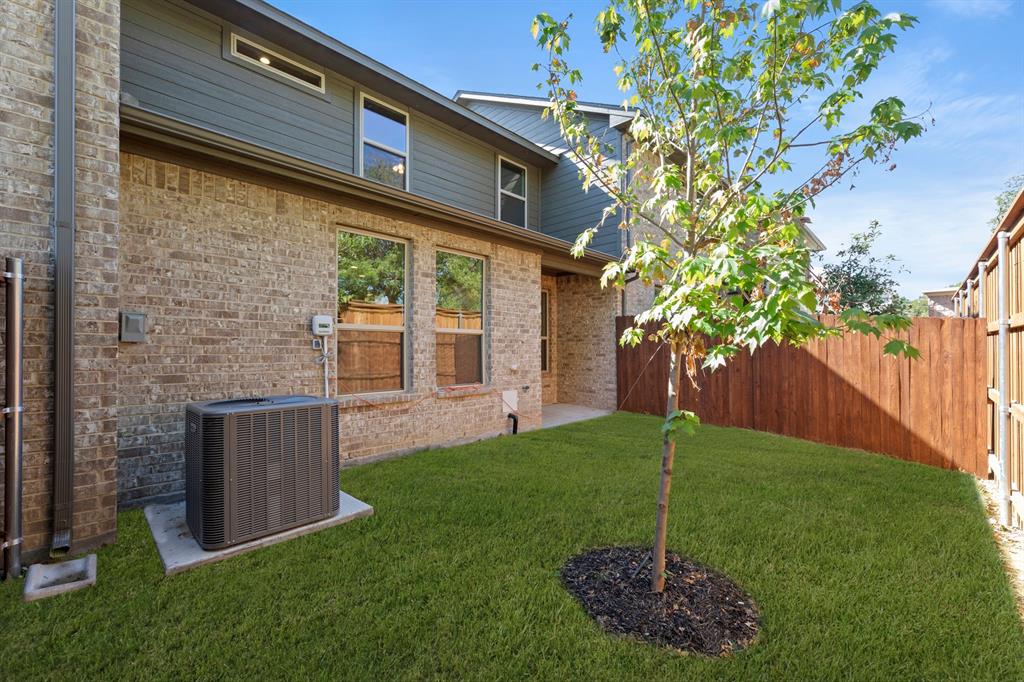 Sereno Oaks at Buckner Terrace - Residential