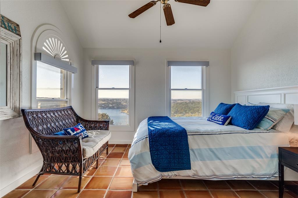 Cliffs Ph Viii - Residential