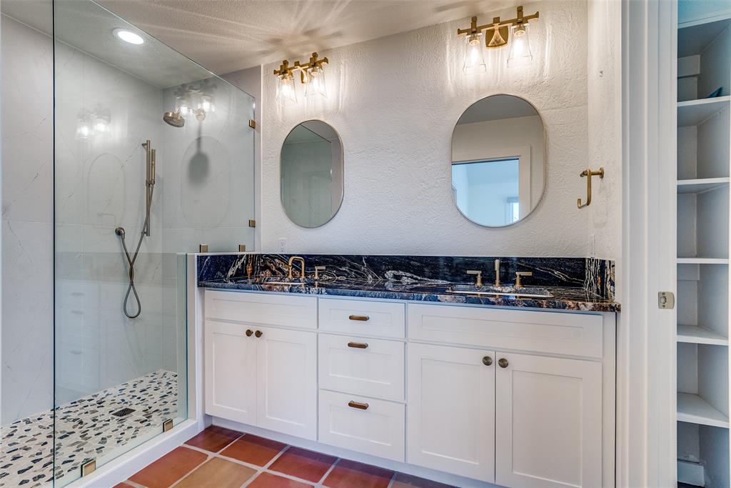 Cliffs Ph Viii - Residential