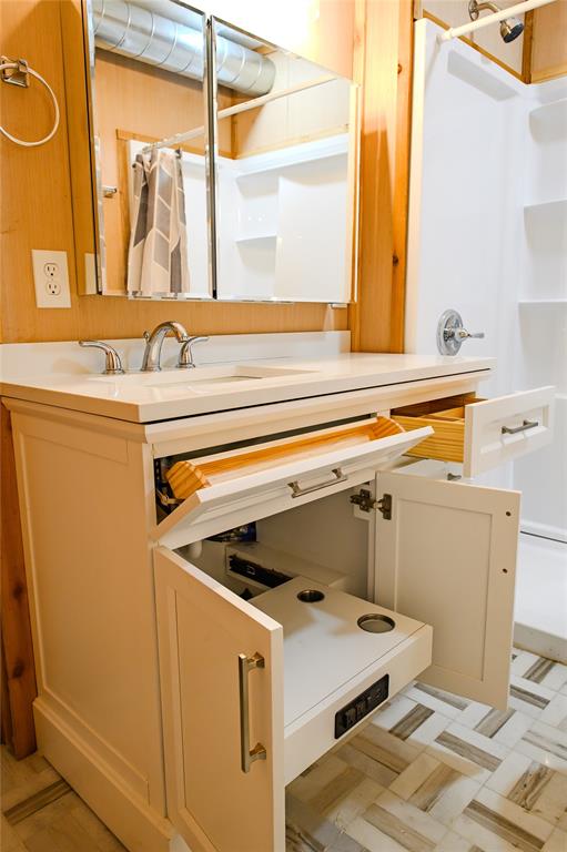 Sherwood Shores - Residential