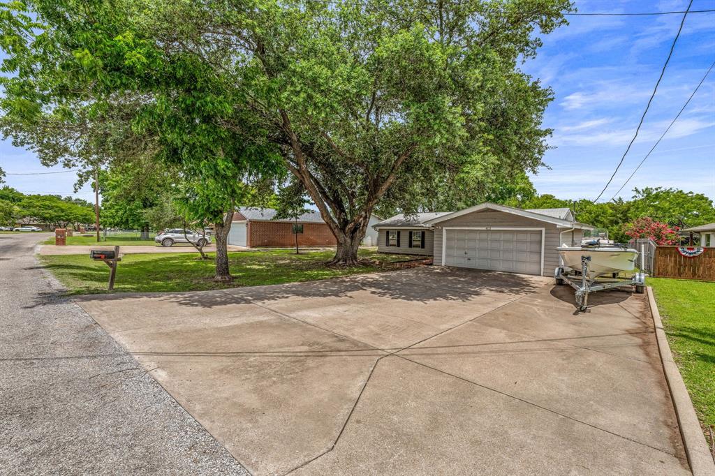 4013 Cherokee Court
