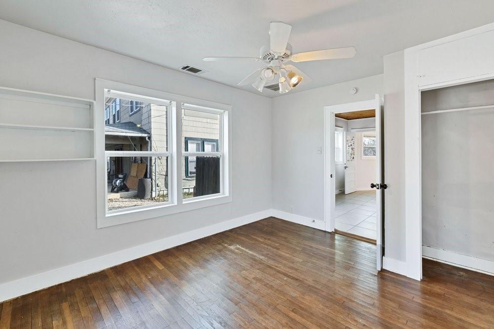 Collins - Residential