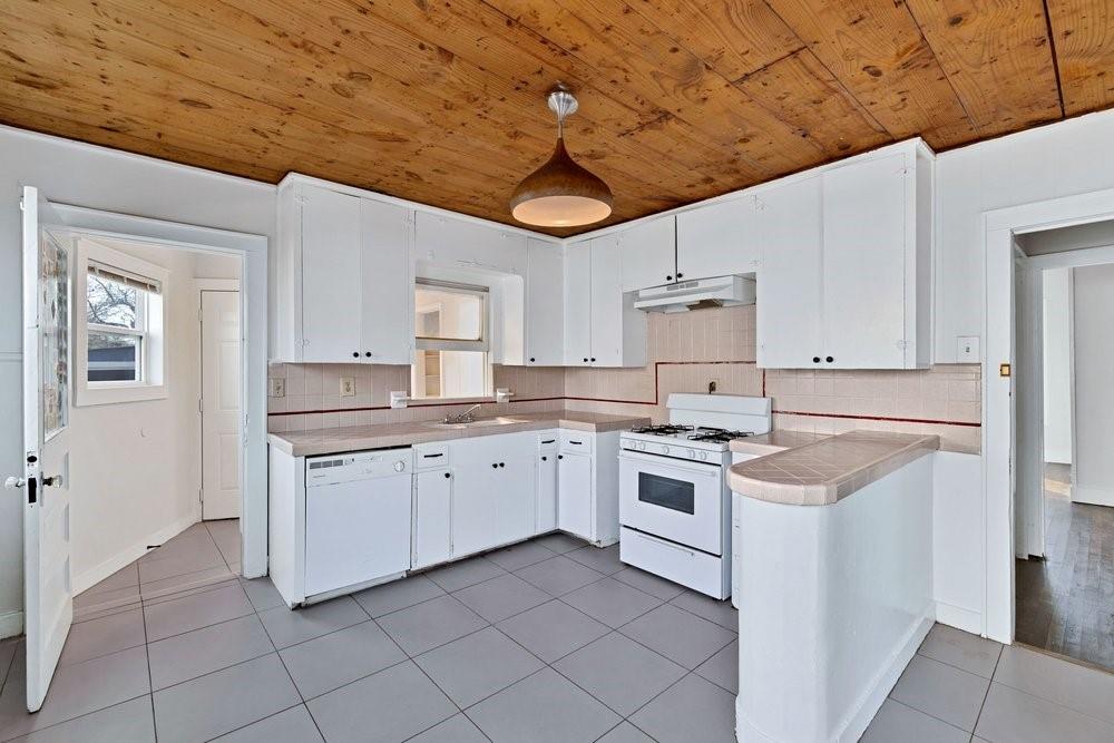 Collins - Residential