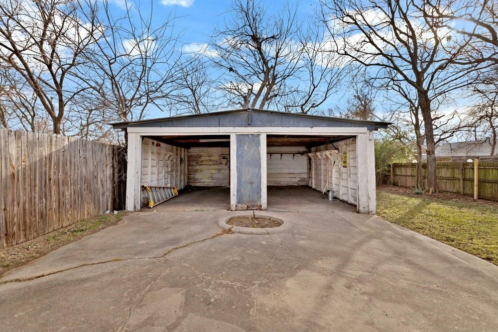 Collins - Residential