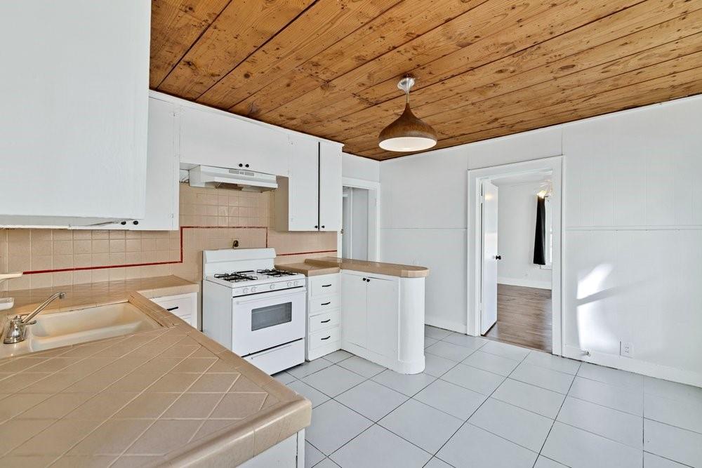 Collins - Residential