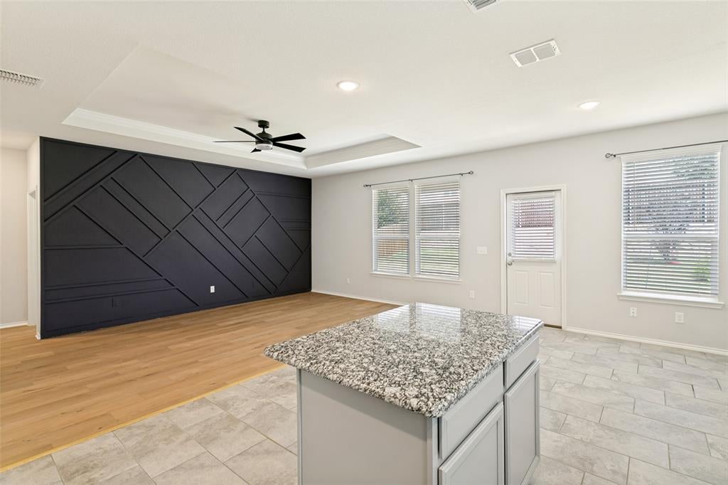 5612 Apple Grove Way