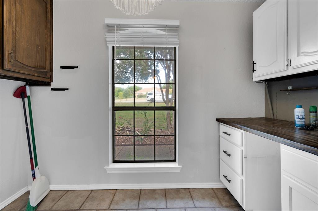 Lakegrove Rev - Residential