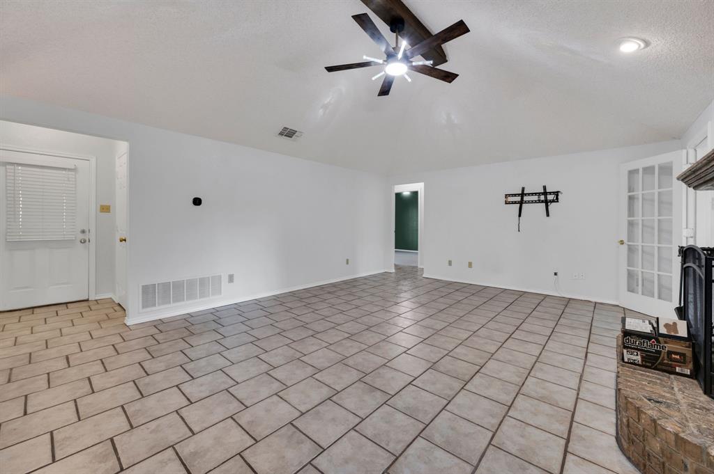 Lakegrove Rev - Residential