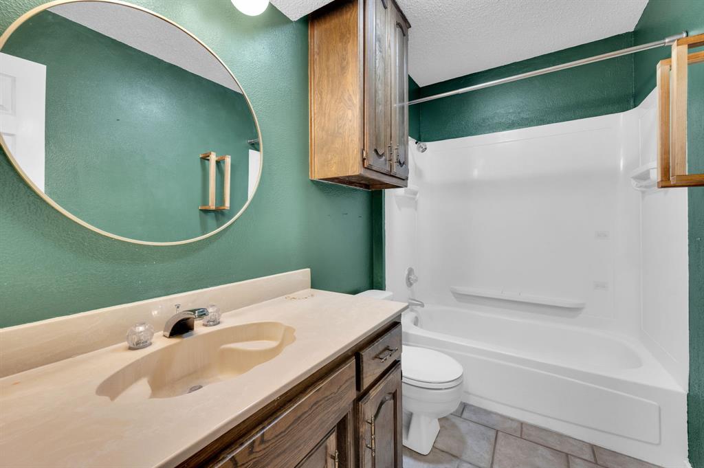 Lakegrove Rev - Residential