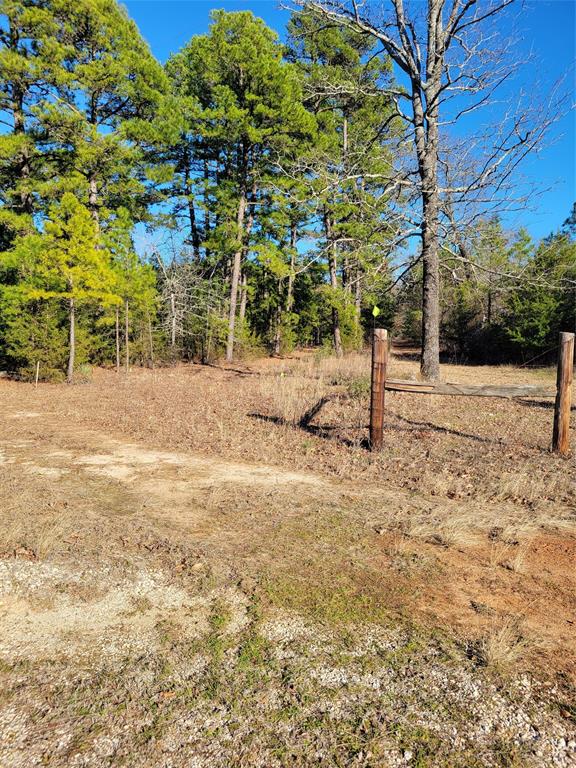 00 Private Road 7493