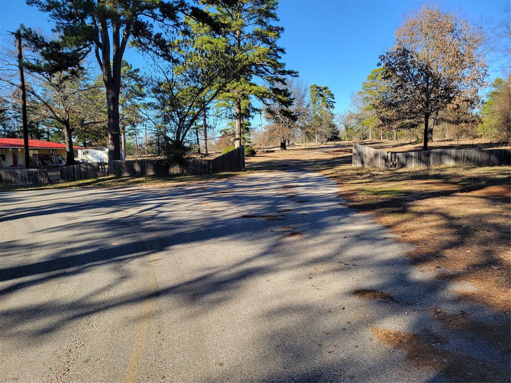 00 Private Road 7493