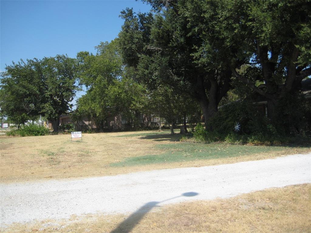 2004 S Stemmons