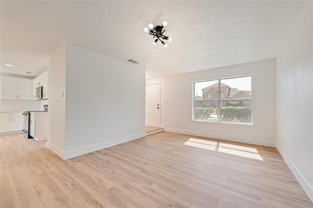 1714 Brooksview Lane