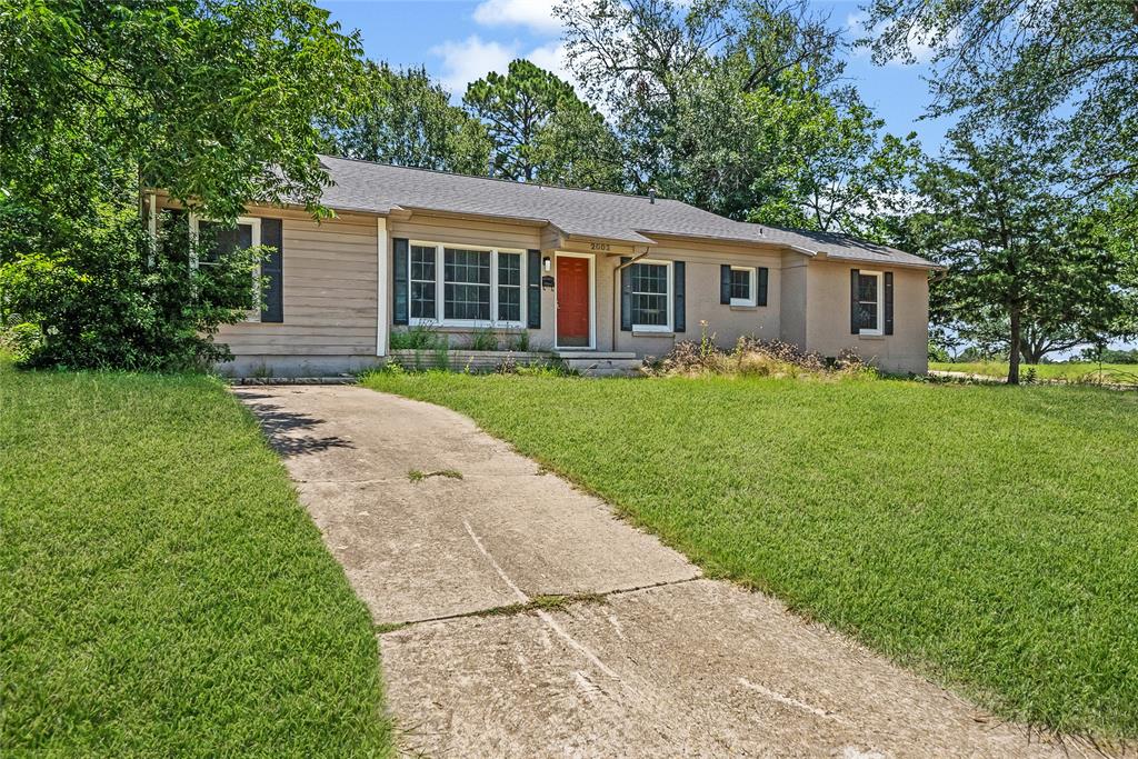 2002 Cherrywood Lane