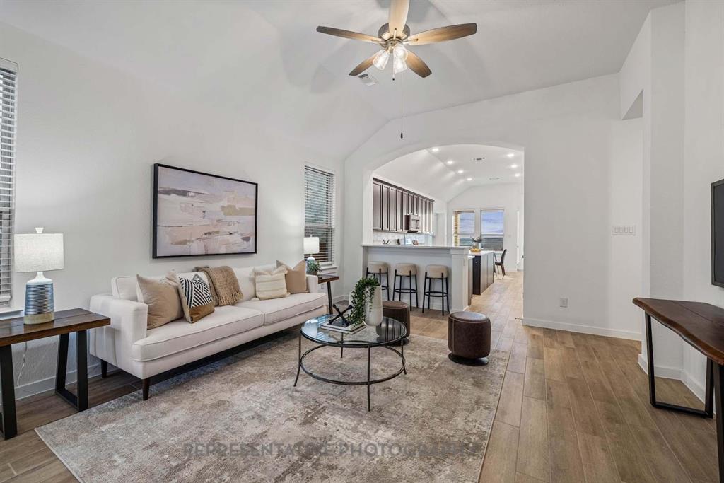 Creekshaw - Residential