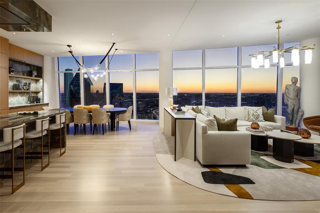 1918 Olive Street 3503