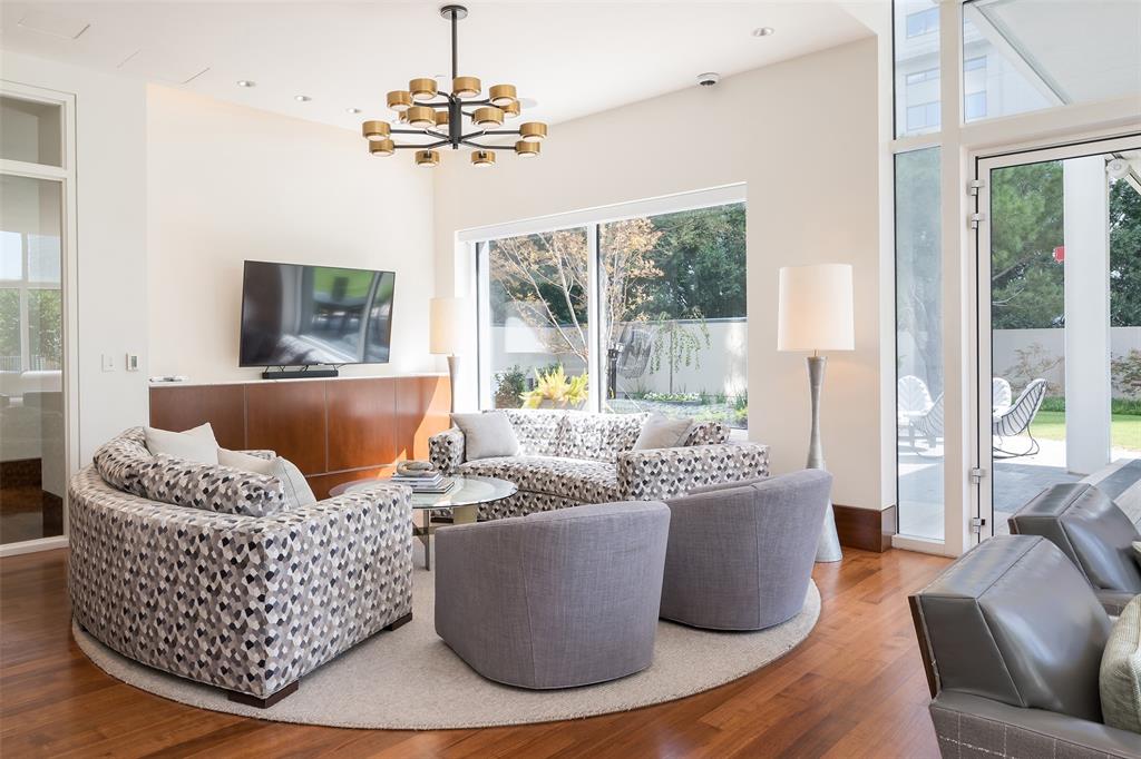 MUSEUM TOWER CONDO - Residential