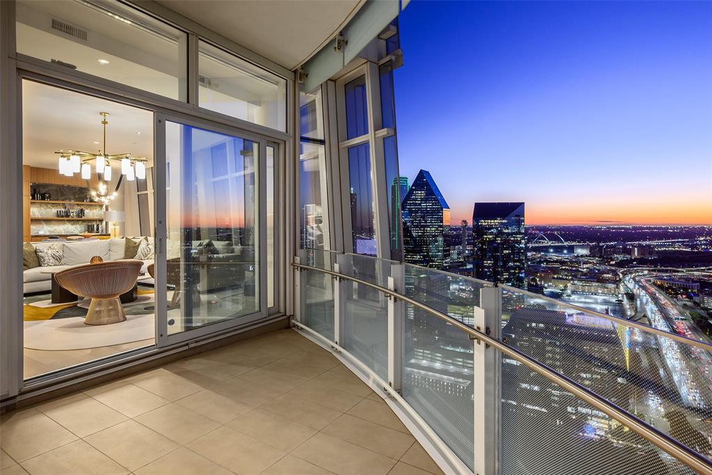 MUSEUM TOWER CONDO - Residential