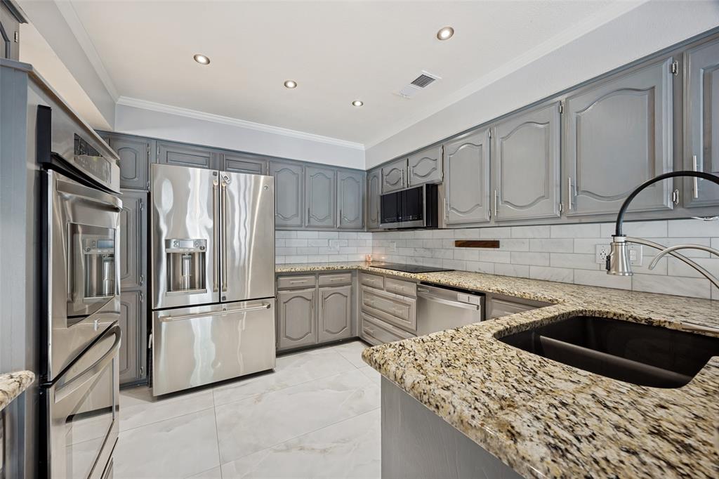 1509 Flintwood Drive