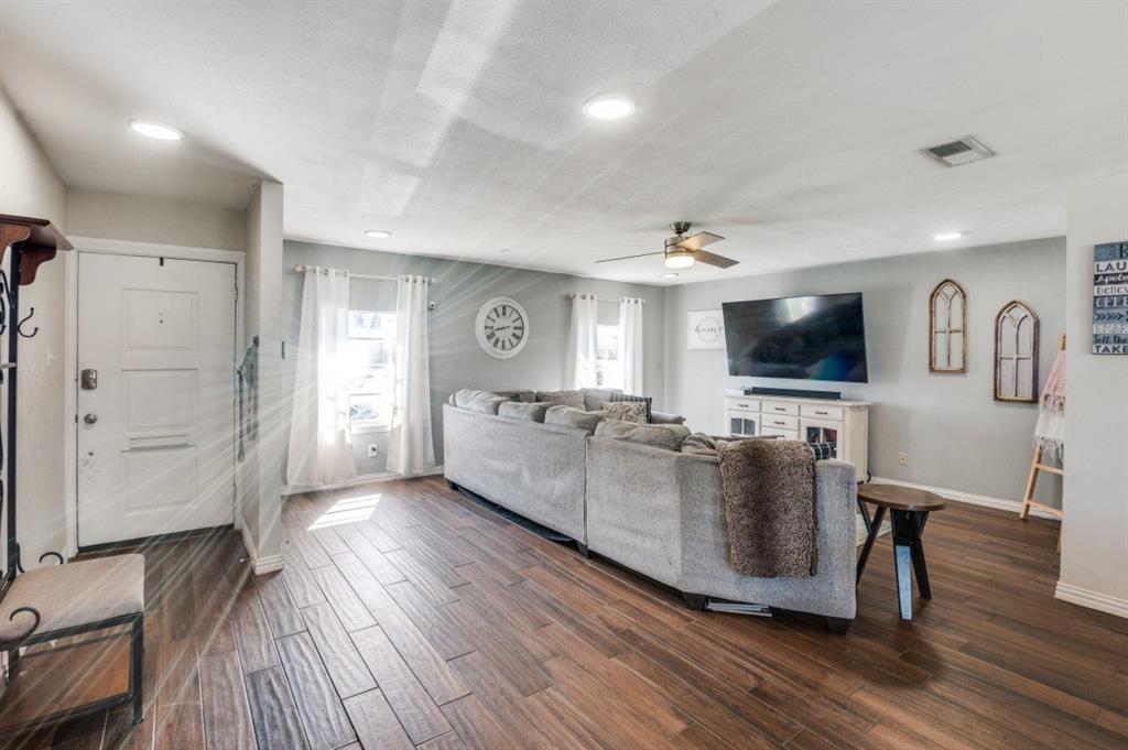 Mountain Lakeview South 02ndse - Residential