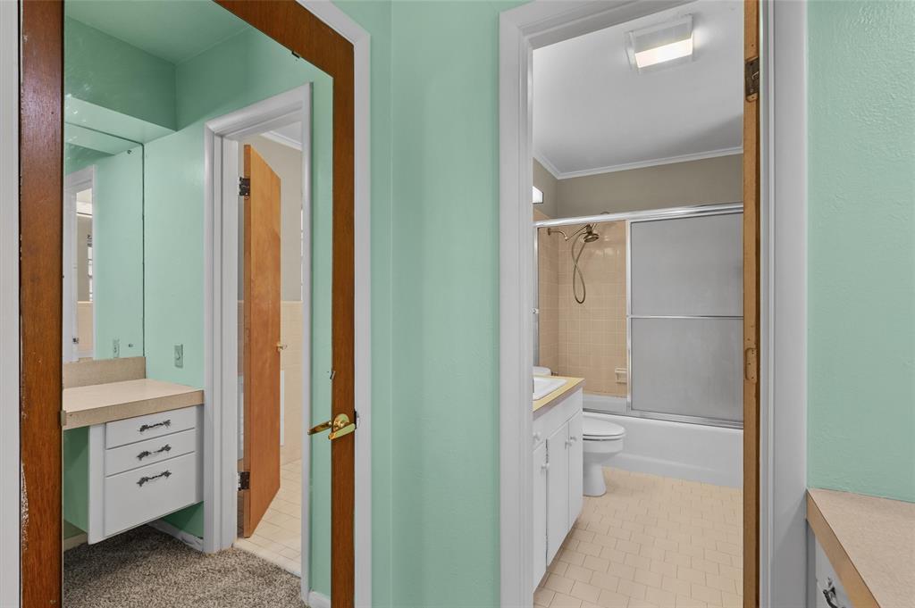 Lake Forest Hills - Residential