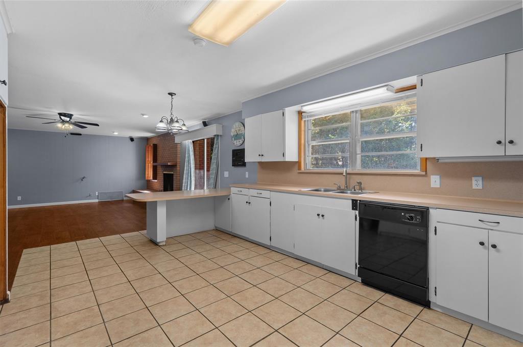 Lake Forest Hills - Residential