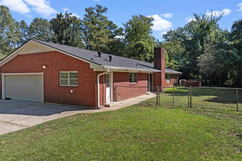 Lake Forest Hills - Residential