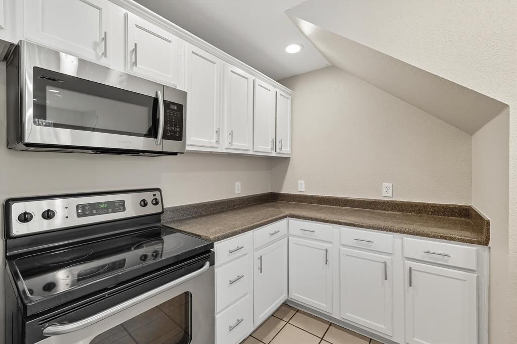 Emory College Sub - Residential Income