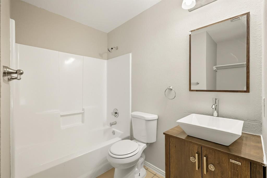 Emory College Sub - Residential Income