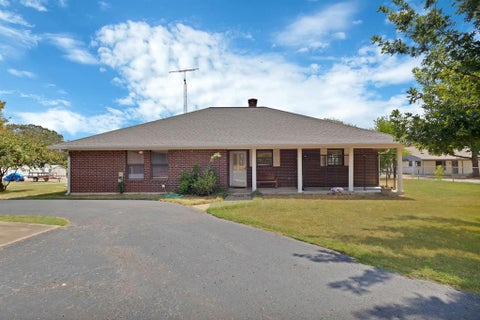 Photo of 154 Private Road 5926, Yantis, TX 75497 (MLS # 21375709)