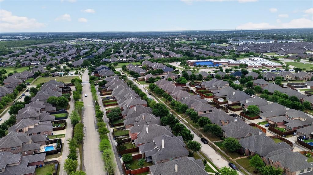 Woodbridge Ph 14 - Residential